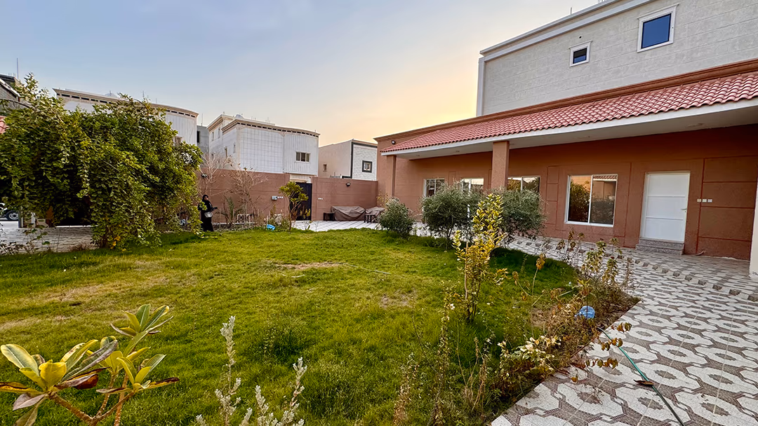 Spacious house for sale in Al-Khafji 2