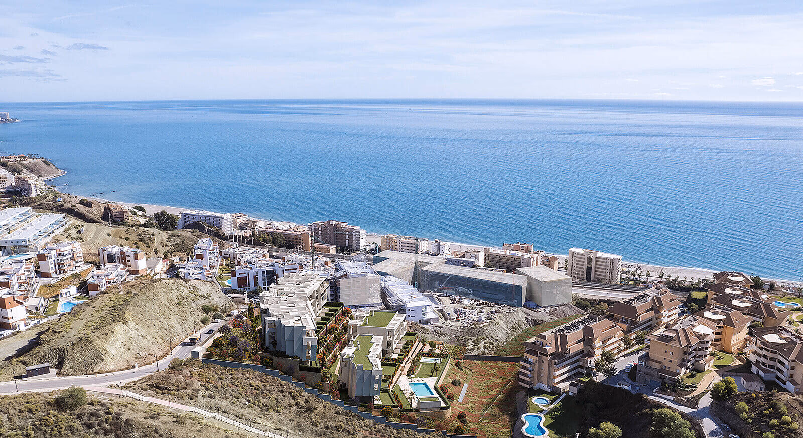 Quality Apartments with Sea and Mountain Views in Fuengirola Málaga 2