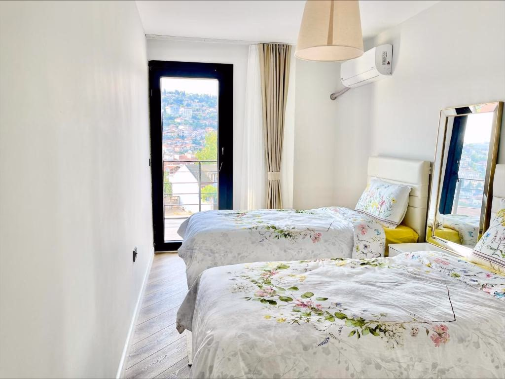 Stunning Sea & Mountain View Duplex in Izmit 3