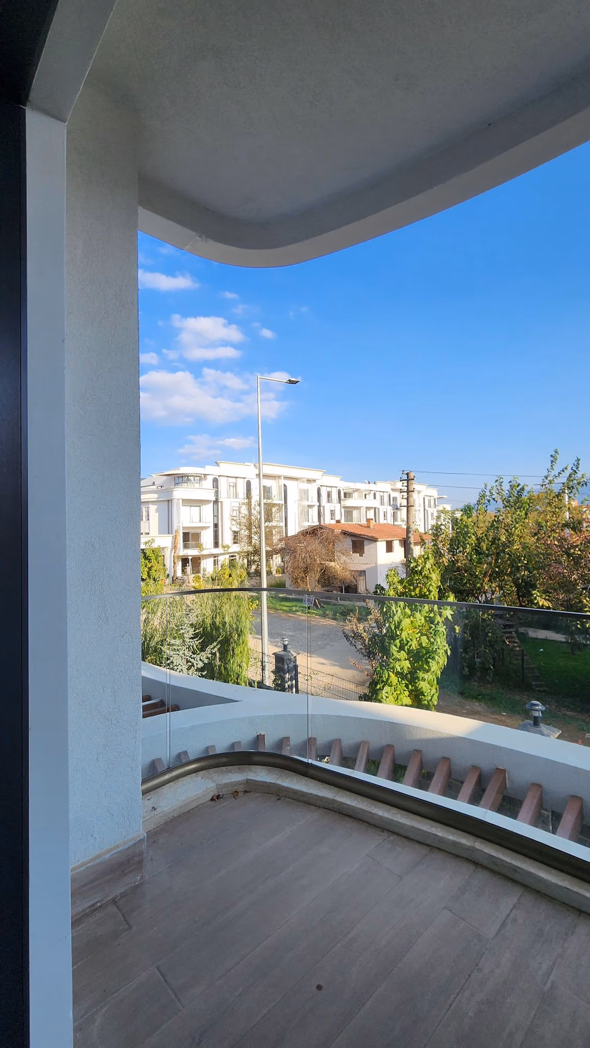 Spacious 3-Bedroom Apartment for Sale in Izmit, Turkey 5