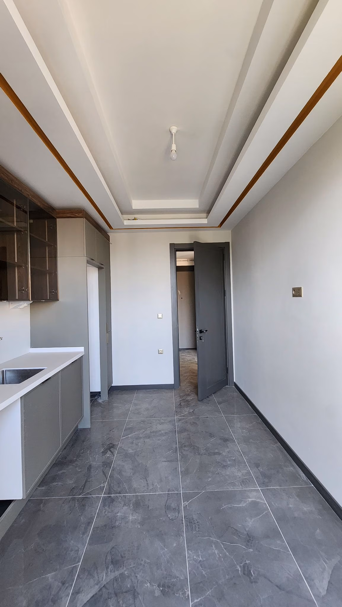 Spacious 3-Bedroom Apartment for Sale in Izmit, Turkey 9