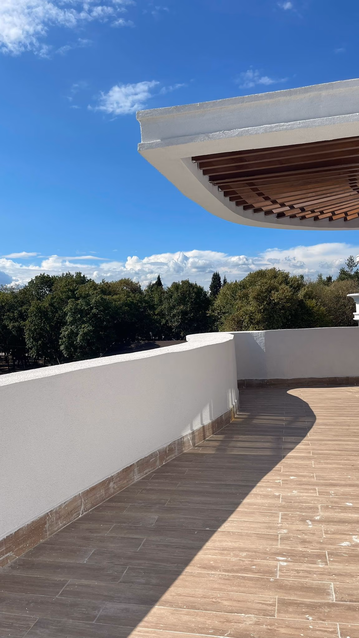 4 big bedroom apartment for sale with beautiful views in izmit 3