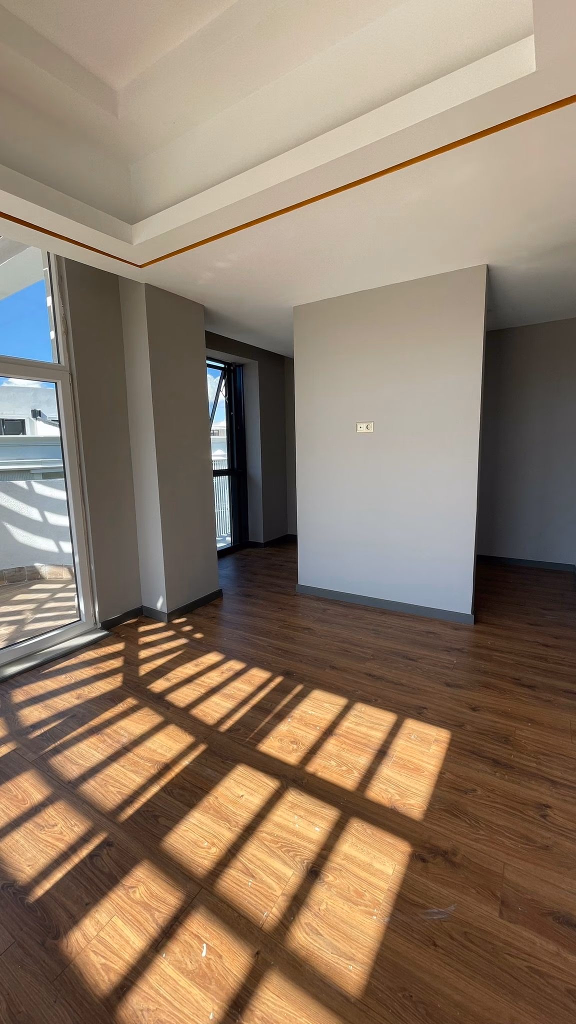 4 big bedroom apartment for sale with beautiful views in izmit 8