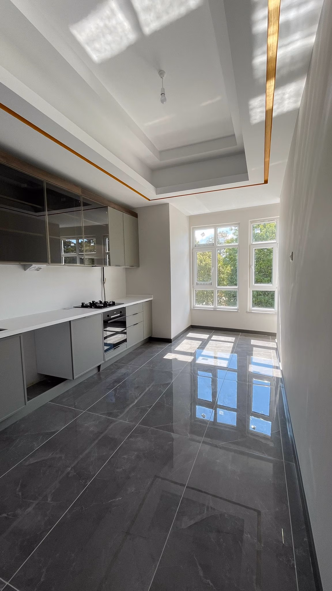 4 big bedroom apartment for sale with beautiful views in izmit 11