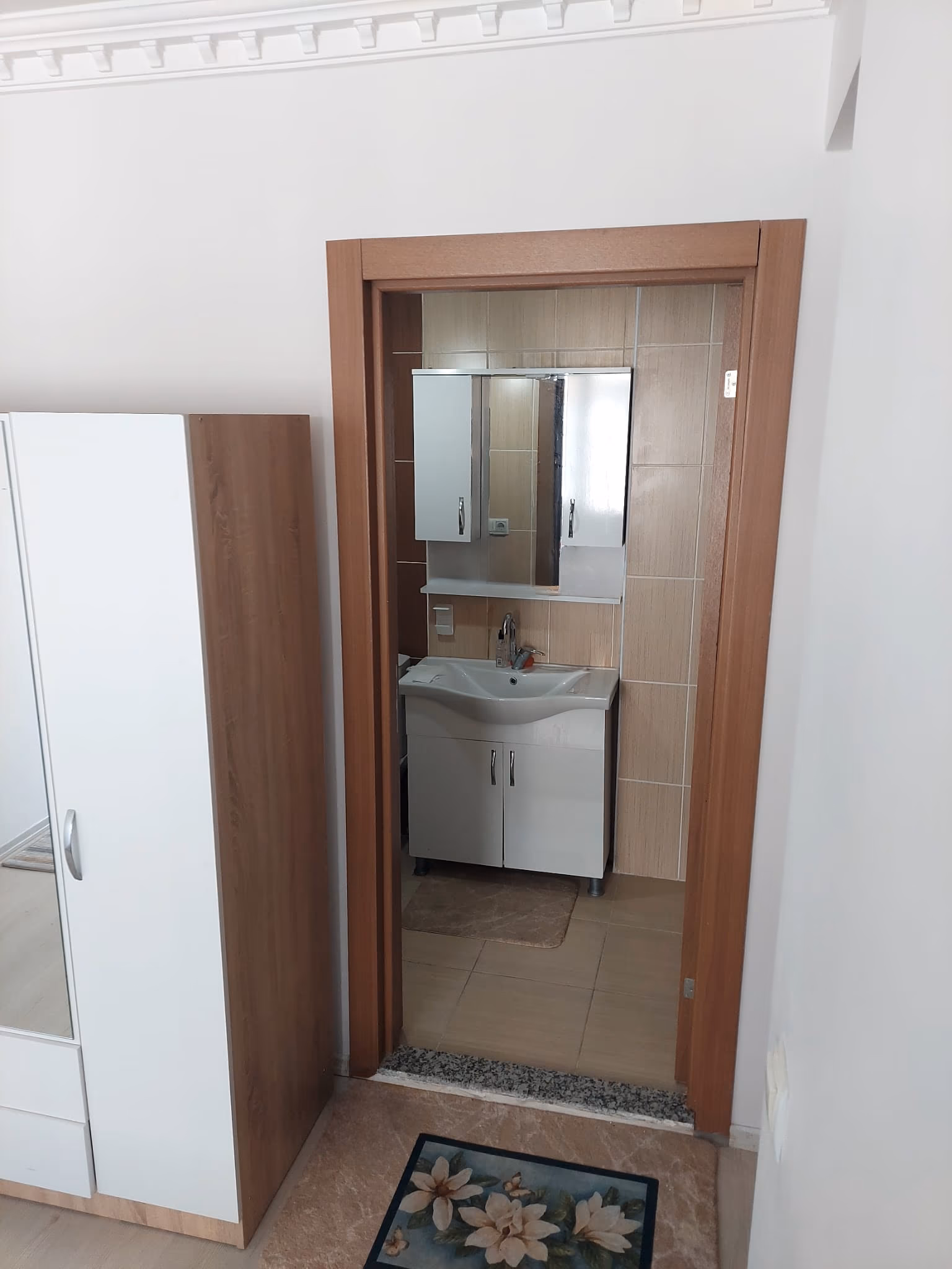 Opulent First Floor Three Bedroom Apartment With Expansive Balcony Izmit 13