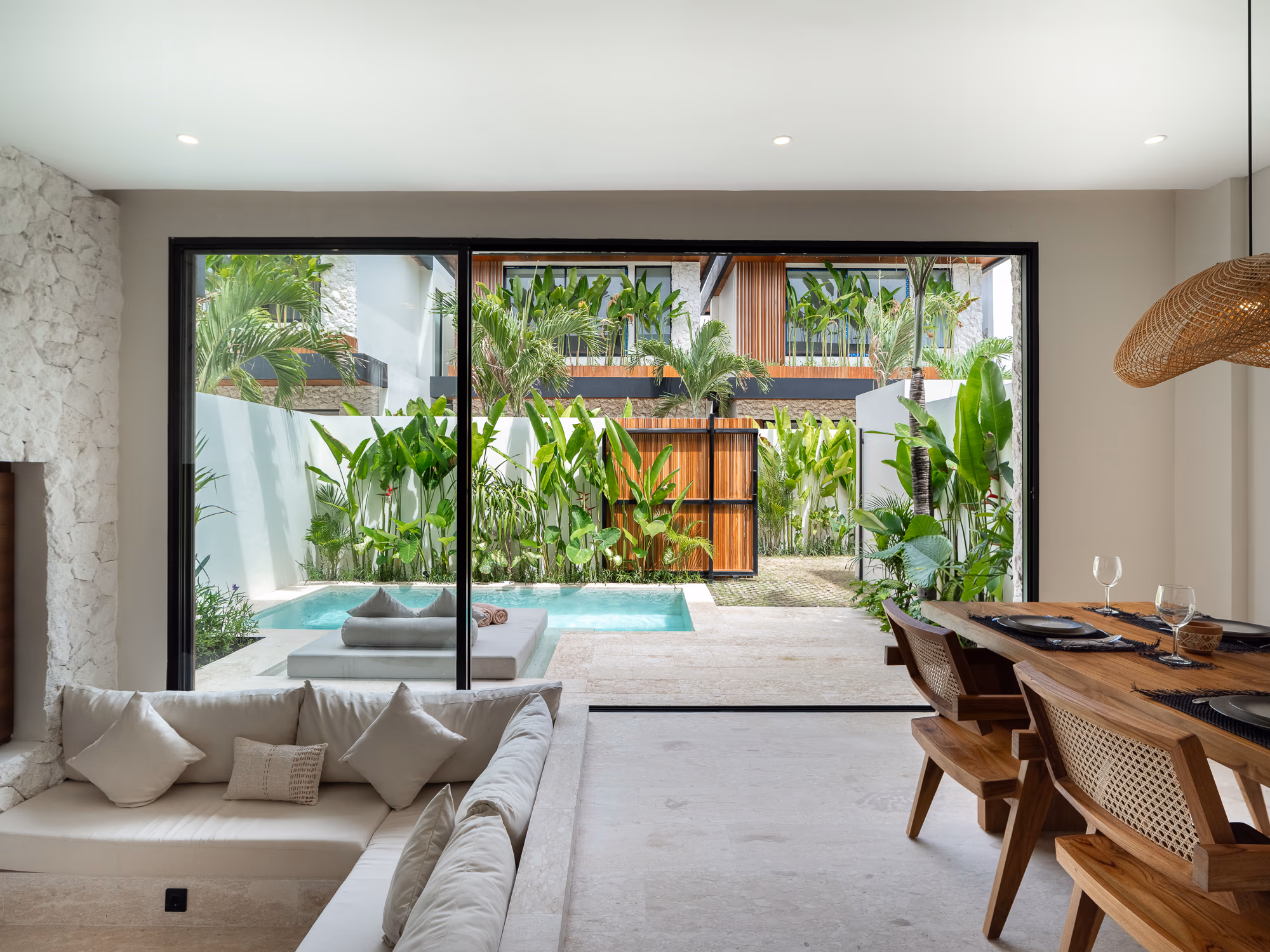 Modern Mediterranean Luxury Villas in Canggu 9